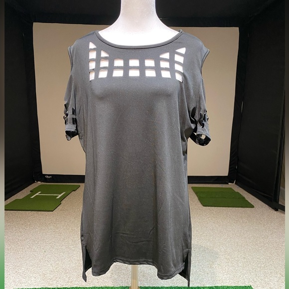 NWOT Boho Cold Shoulder Black Top Size Medium - Picture 5 of 5